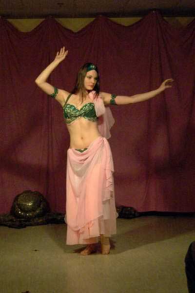 alicia - belly dancer - Boston