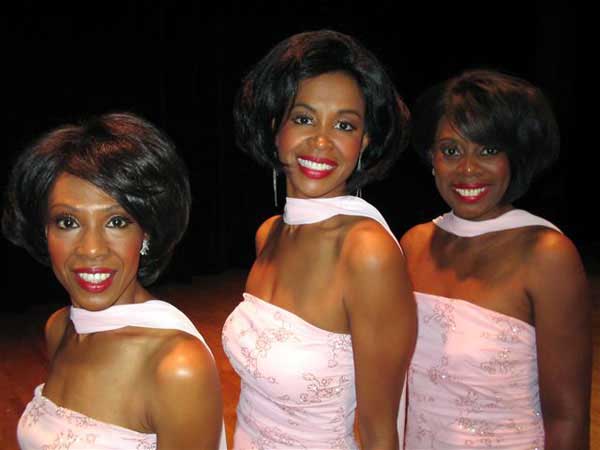 Diana Ross and the Supremes impersonators