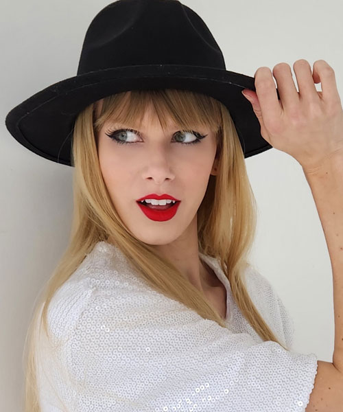 Taylor Swift Impersonator