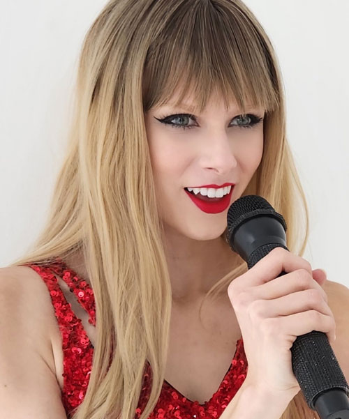 Taylor Swift lookalike